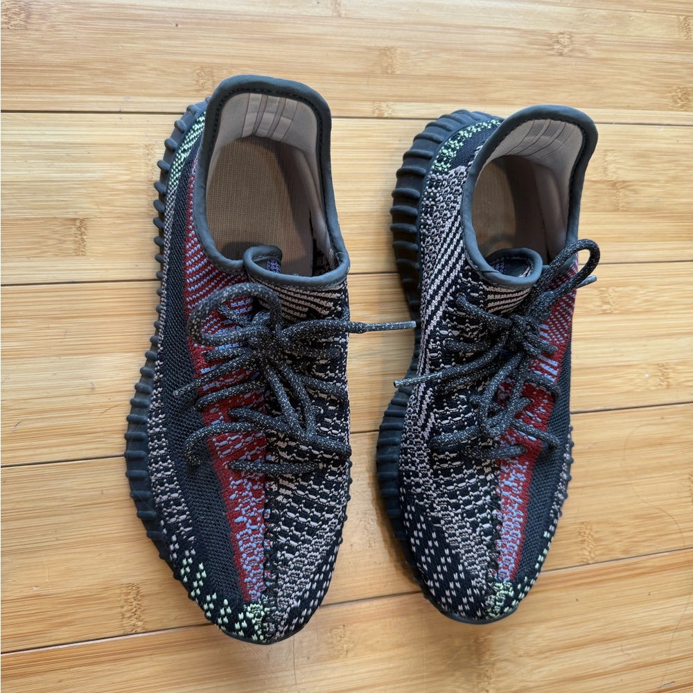 Yeezy Boost 350 V2 Yecheil